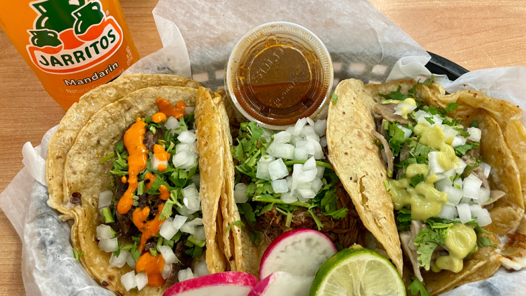 Tu Taco Tienda Mexicana in Madison Heights is my new go-to spot for burritos and&nbsp;tacos!
